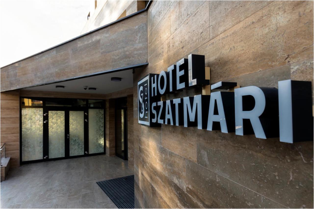 Hotel Szatmari & Etterem Jászberény Eksteriør bilde